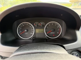 Hyundai Coupe FX 2.0 Бензин 143 к.с. Кожа / Климатроник / Ръчка | Auto.bg — изображение 12 Hyundai Coupe FX 2.0 Бензин 143 к.с. Кожа / Климатроник / Ръчка | Auto.bg — изображение 12
