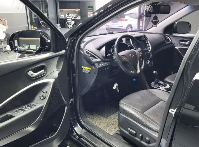 Hyundai Santa fe 2.2 CRDI 4WD - изображение 8 | Auto.bg Hyundai Santa fe 2.2 CRDI 4WD - изображение 8