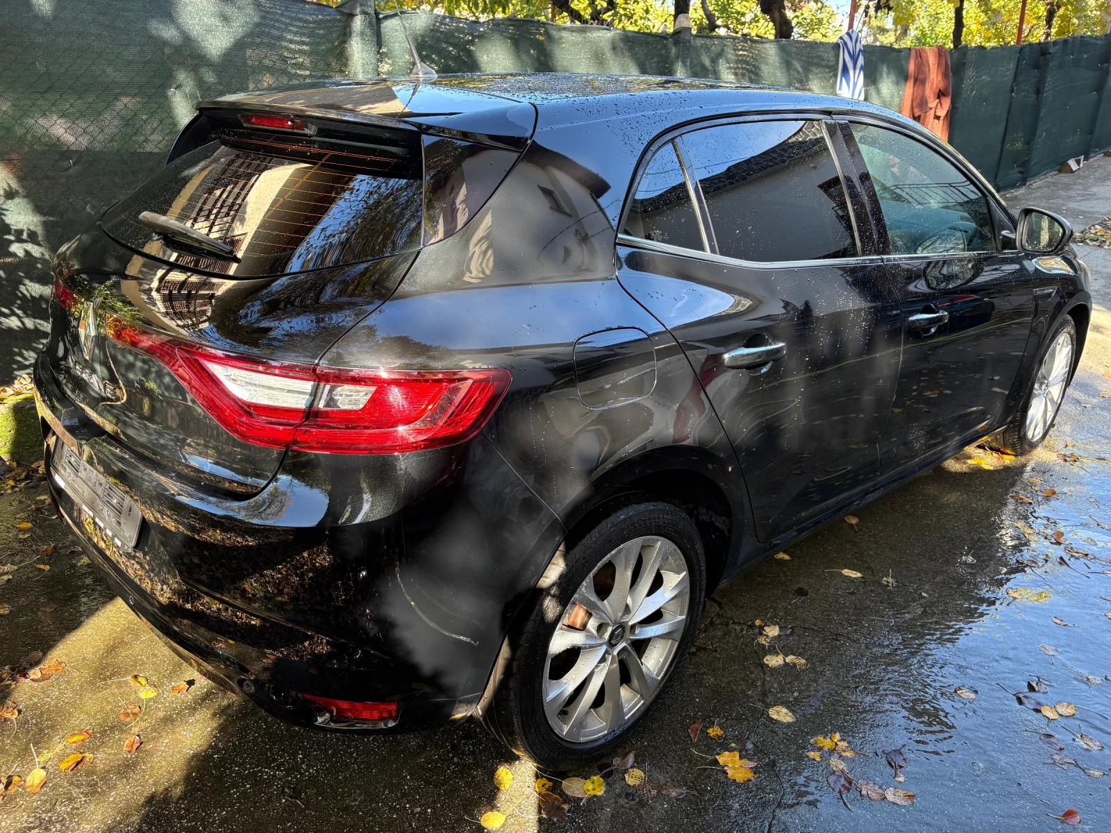 Renault Megane 1.5DCI 116к.с.  EURO6  NAVI  - изображение 2 | Auto.bg Renault Megane 1.5DCI 116к.с.  EURO6  NAVI  - изображение 2