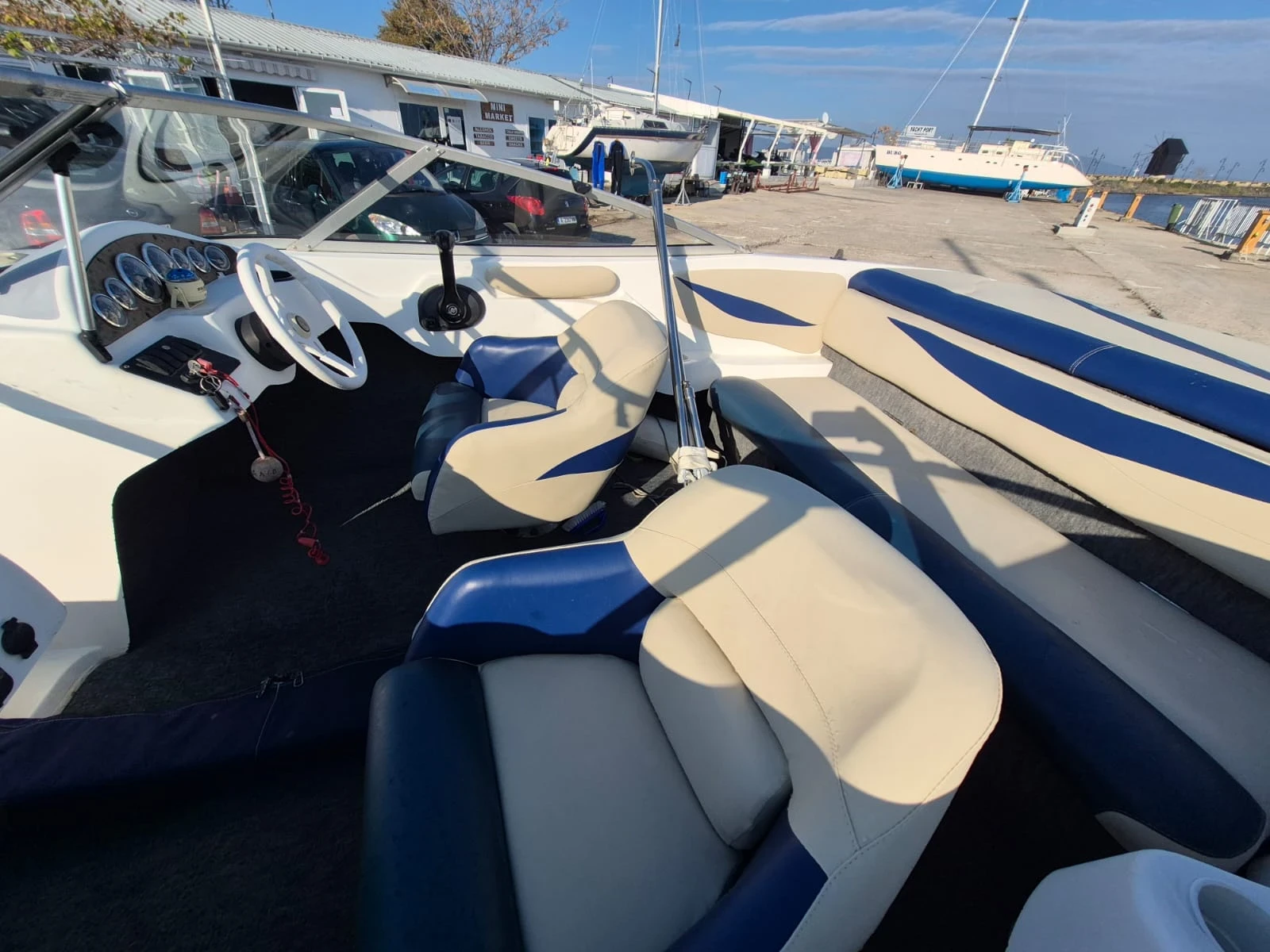 Лодка Собствено производство Wellcraft - изображение 7 | Auto.bg Лодка Собствено производство Wellcraft - изображение 7