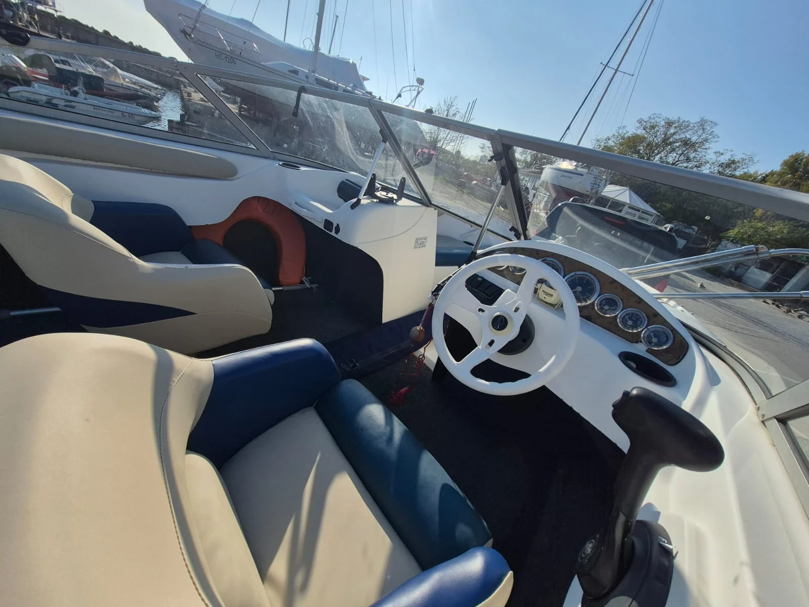 Лодка Собствено производство Wellcraft - изображение 8 | Auto.bg Лодка Собствено производство Wellcraft - изображение 8