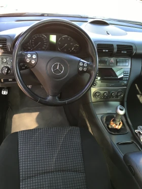 Mercedes-Benz C 220 undefined | Auto.bg — изображение 7 Mercedes-Benz C 220 undefined | Auto.bg — изображение 7
