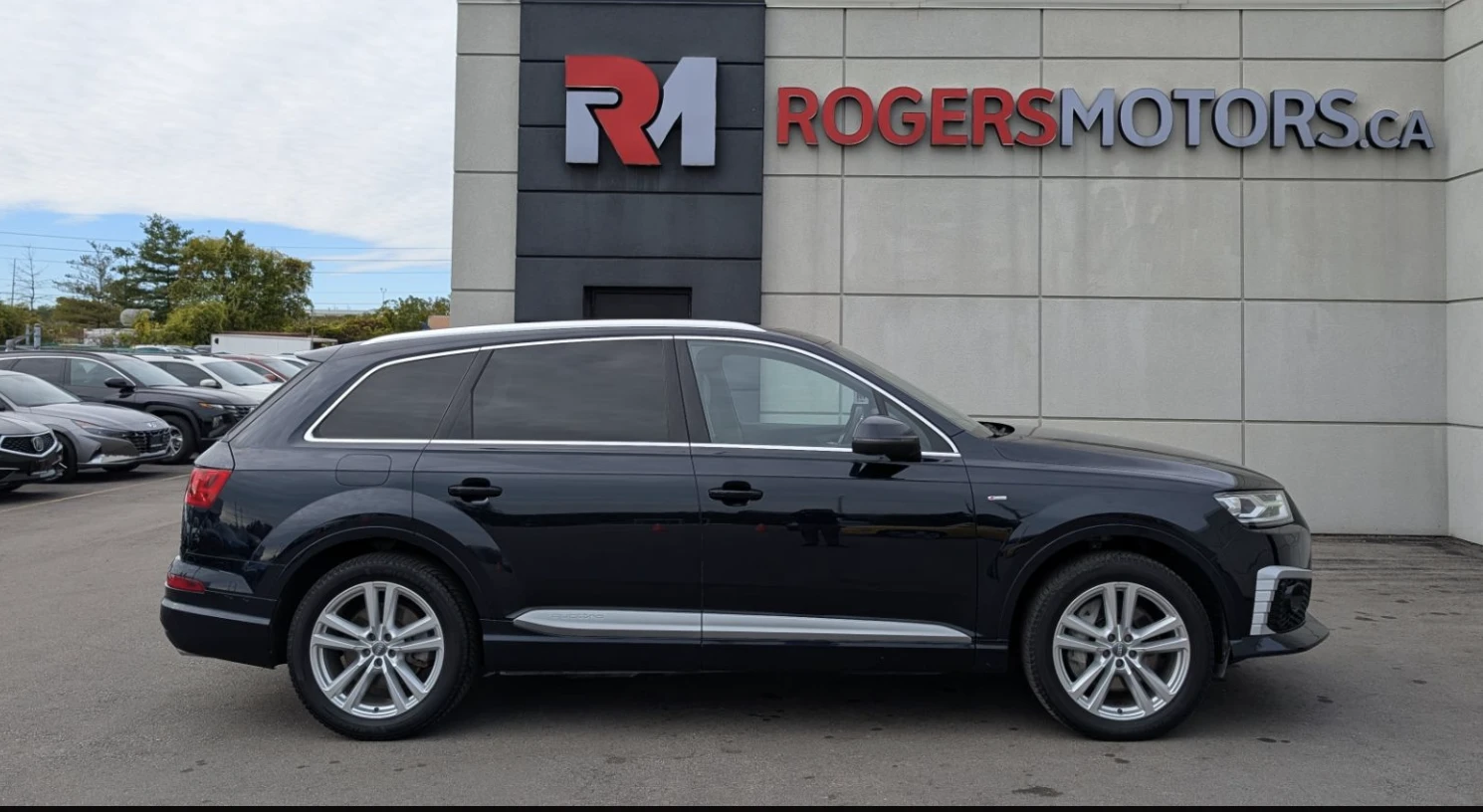 Audi Q7 3.0T* ПОДГРЕВ* ОБДУХВАНЕ* ПАНОРАМА* 360КАМЕРА*  - изображение 4 | Auto.bg Audi Q7 3.0T* ПОДГРЕВ* ОБДУХВАНЕ* ПАНОРАМА* 360КАМЕРА*  - изображение 4