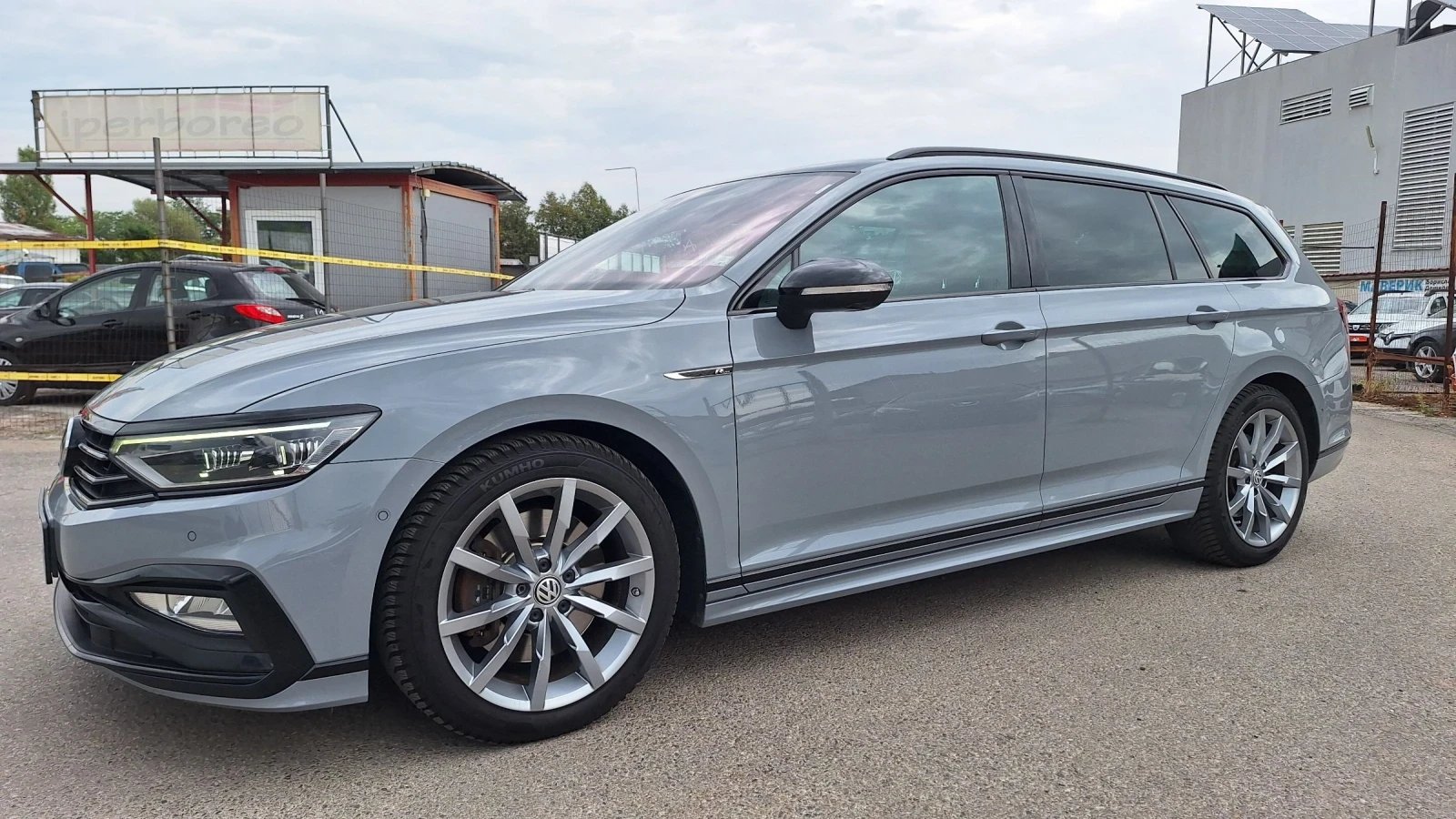 VW Passat 3x R-line Bi-TDI  360 special edition 132/2000 - изображение 2 | Auto.bg VW Passat 3x R-line Bi-TDI  360 special edition 132/2000 - изображение 2