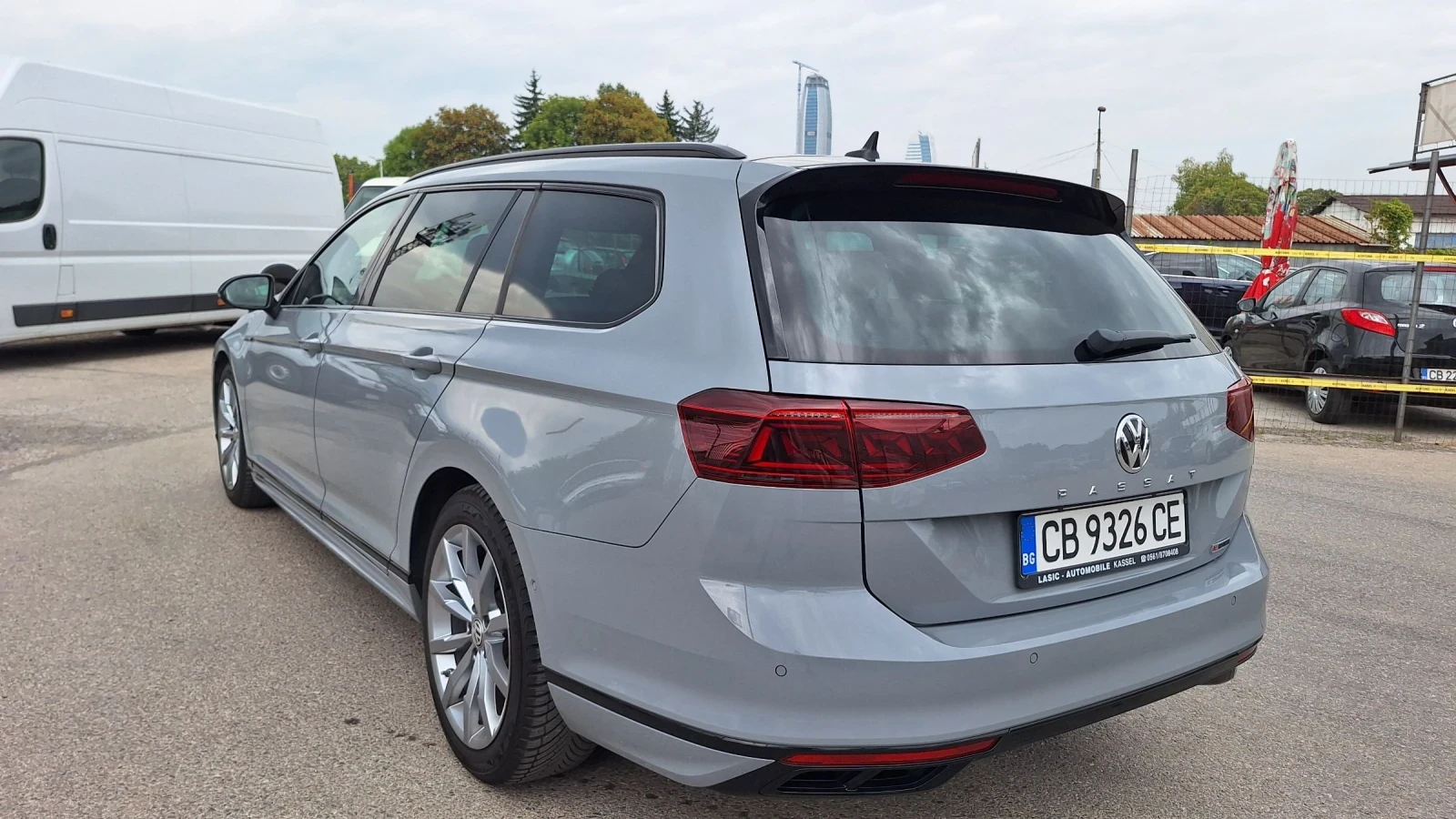VW Passat 3x R-line Bi-TDI  360 special edition 132/2000 - изображение 3 | Auto.bg VW Passat 3x R-line Bi-TDI  360 special edition 132/2000 - изображение 3