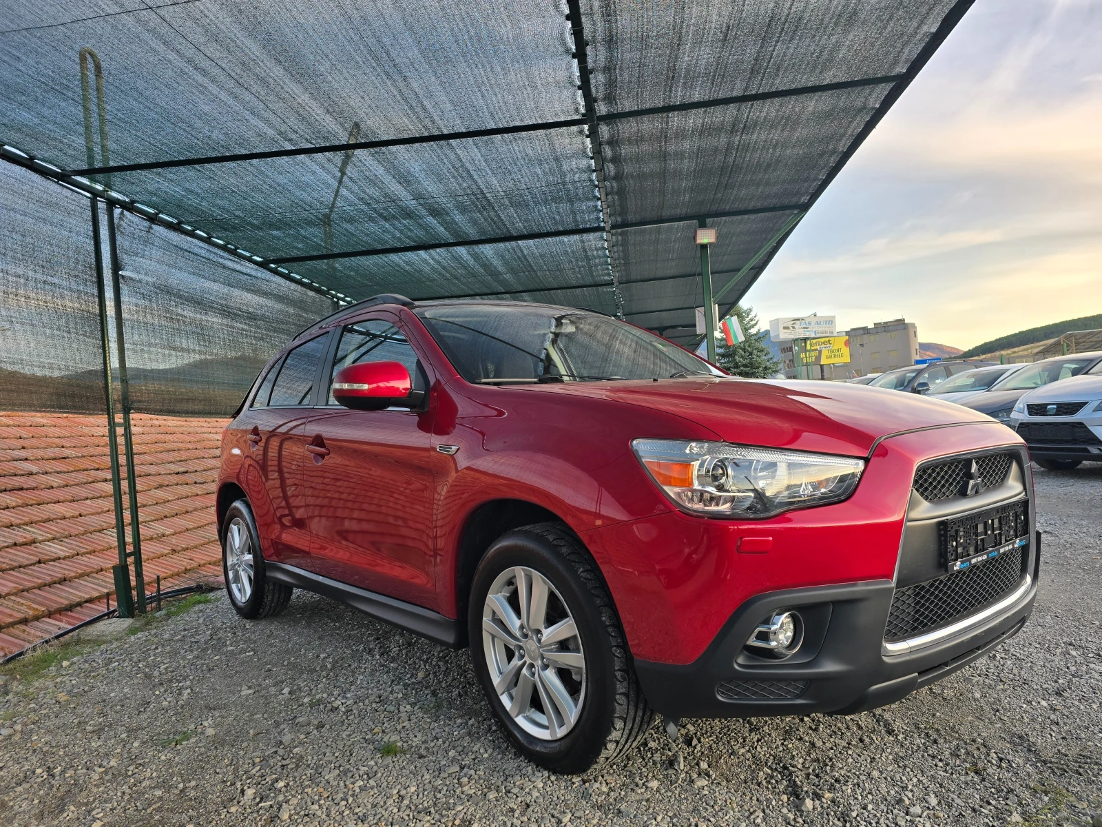 Mitsubishi ASX 1.8DiD-4×4= Navi= Xenon= Panorama  - изображение 3 | Auto.bg Mitsubishi ASX 1.8DiD-4×4= Navi= Xenon= Panorama  - изображение 3