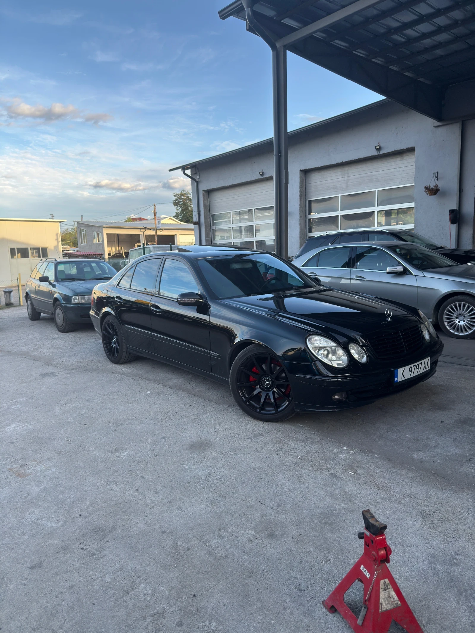 Mercedes-Benz E 270 undefined | Auto.bg — изображение 1 Mercedes-Benz E 270 undefined | Auto.bg — изображение 1