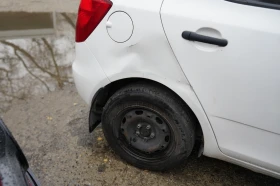 Skoda Fabia Fabia 1.6 TDI КАТАСТРОФИРАЛ - цена по договаряне - 85702370 9 | Car24.bg Skoda Fabia Fabia 1.6 TDI КАТАСТРОФИРАЛ - цена по договаряне - 85702370 9