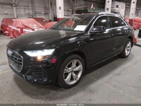 Снимка Audi Q8