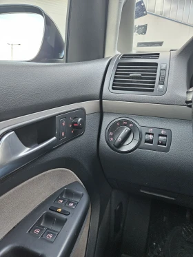 VW Touran Cross - 2710 € / 5300.30 лв. - 37752614 11 | Car24.bg VW Touran Cross - 2710 € / 5300.30 лв. - 37752614 11