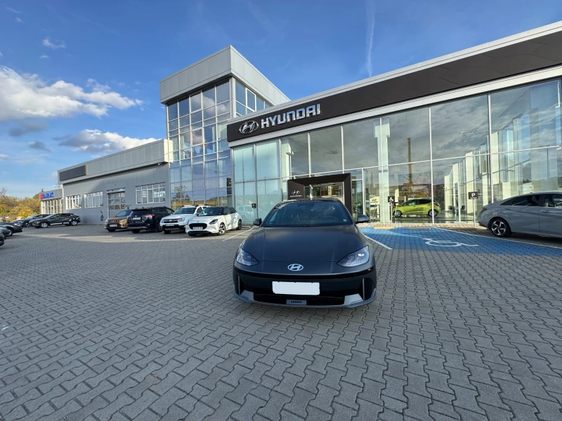 Hyundai Ioniq 6 77.4 кВтч HTRAC 4x4 PREMIUM - 99700 лв. / 50975.80 € - 68433945 1 | Car24.bg Hyundai Ioniq 6 77.4 кВтч HTRAC 4x4 PREMIUM - 99700 лв. / 50975.80 € - 68433945 1