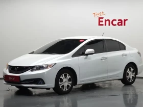 Honda Civic HYBRID 1.5 - Car24.bg Honda Civic HYBRID 1.5