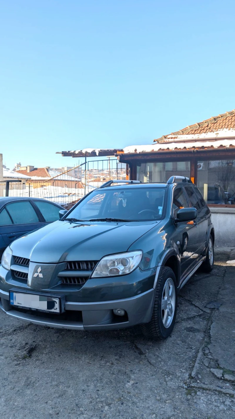 Mitsubishi Outlander 2.4 , бензин/газ 4х4 - 3200 € - 97768397 1 | Car24.bg Mitsubishi Outlander 2.4 , бензин/газ 4х4 - 3200 € - 97768397 1