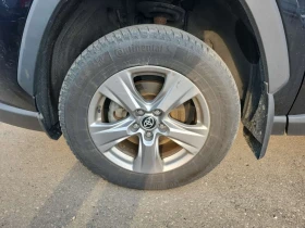 Toyota Rav4 Awd Hybrid Le * CARFAX * ФИНАНСИРАНЕ | Auto.bg — изображение 7 Toyota Rav4 Awd Hybrid Le * CARFAX * ФИНАНСИРАНЕ | Auto.bg — изображение 7