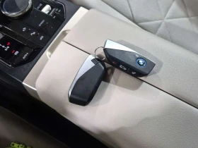 BMW iX Sports Activity Vehicle Xdrive50 * CARFAX * | Auto.bg — изображение 8 BMW iX Sports Activity Vehicle Xdrive50 * CARFAX * | Auto.bg — изображение 8