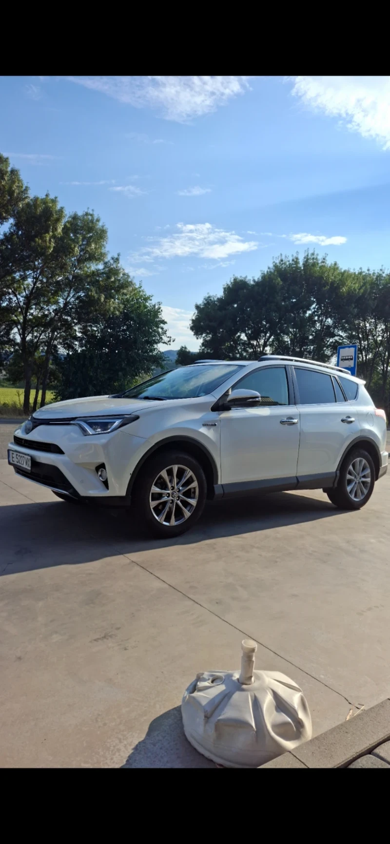 Toyota Rav4 - 14990 € - 77009771 1 | Car24.bg Toyota Rav4 - 14990 € - 77009771 1
