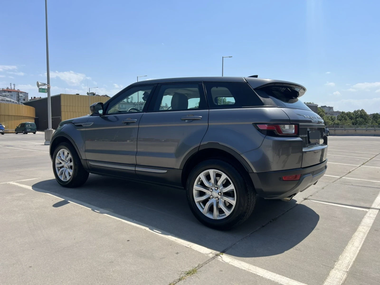 Land Rover Range Rover Evoque 2.0 - изображение 4 | Auto.bg Land Rover Range Rover Evoque 2.0 - изображение 4