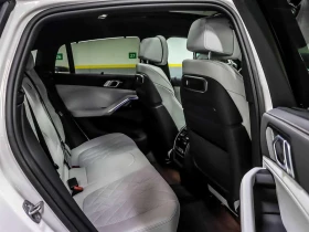 BMW X6 xDrive40i M SPORT/OT BMW/MASSAGE/SKY LOUNGE PANO | Auto.bg — изображение 16 BMW X6 xDrive40i M SPORT/OT BMW/MASSAGE/SKY LOUNGE PANO | Auto.bg — изображение 16