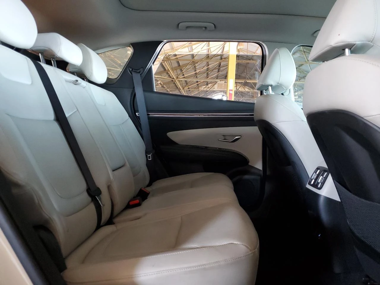 Hyundai Tucson LIMITED - изображение 10 | Auto.bg Hyundai Tucson LIMITED - изображение 10