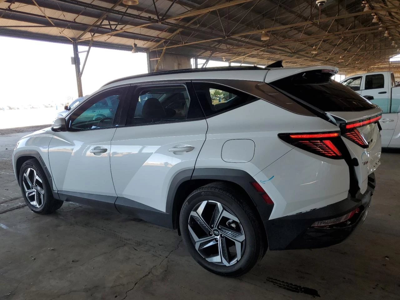 Hyundai Tucson LIMITED - изображение 2 | Auto.bg Hyundai Tucson LIMITED - изображение 2