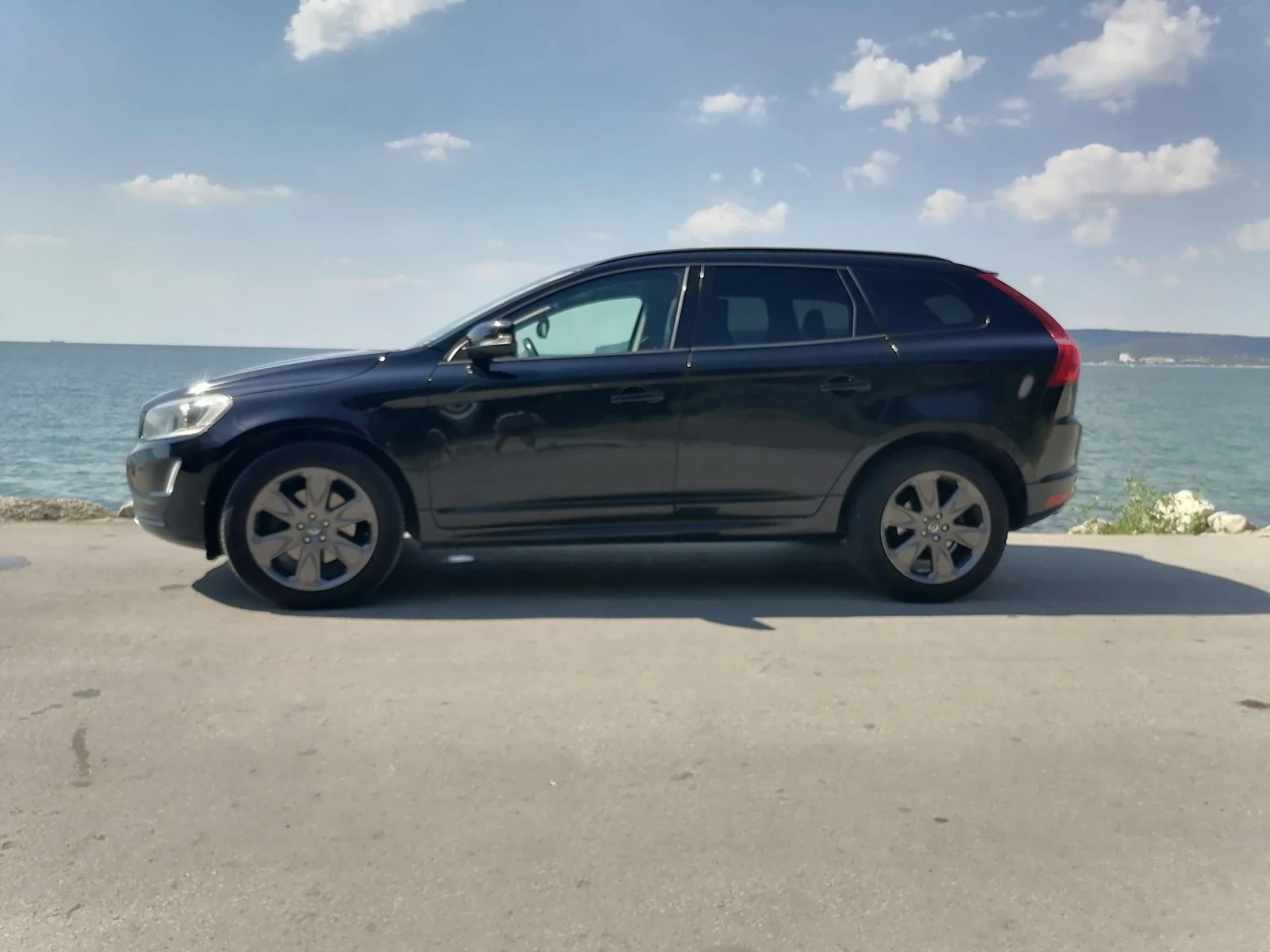 Volvo XC60 2.0 d4 181k.s E6 b - изображение 3 | Auto.bg Volvo XC60 2.0 d4 181k.s E6 b - изображение 3