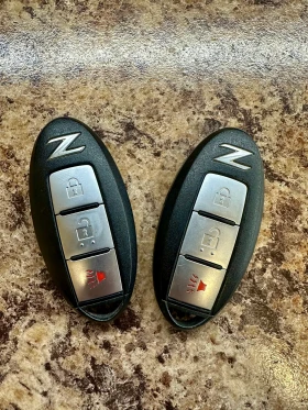 Nissan 370Z 45 000 км* BOSE* Камера* KEYLESS | Auto.bg — изображение 11 Nissan 370Z 45 000 км* BOSE* Камера* KEYLESS | Auto.bg — изображение 11