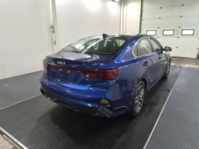 Kia Forte EX PLUS 4D SEDAN AT * CARFAX * ФИНАНСИРАНЕ | Auto.bg — изображение 3 Kia Forte EX PLUS 4D SEDAN AT * CARFAX * ФИНАНСИРАНЕ | Auto.bg — изображение 3