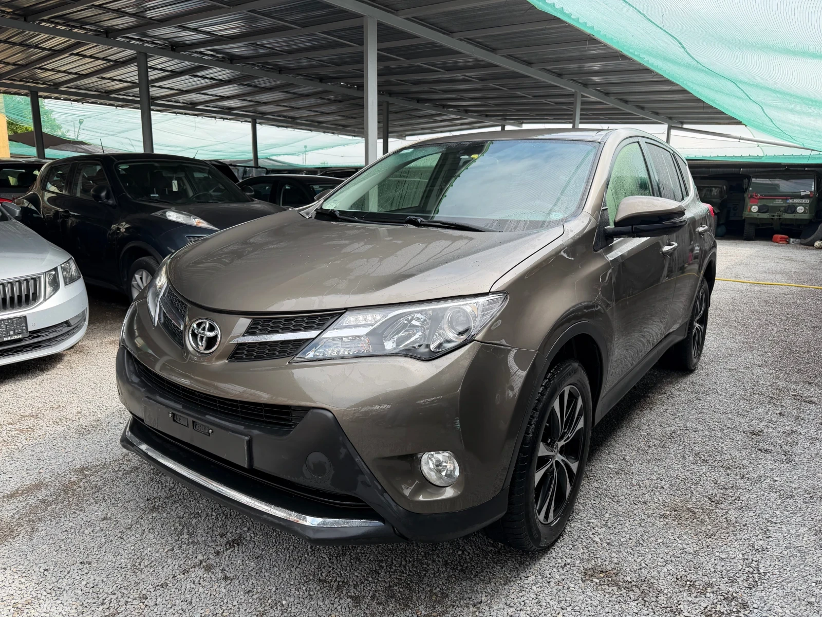 Toyota Rav4 2.0d4d 4x4 6speed euro 5B | Auto.bg — изображение 1 Toyota Rav4 2.0d4d 4x4 6speed euro 5B | Auto.bg — изображение 1