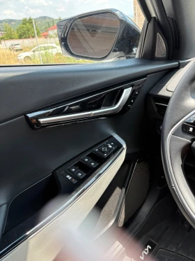 Kia EV6 GT-LINE 4x4 360 camera 77.4 kW | Auto.bg — изображение 12 Kia EV6 GT-LINE 4x4 360 camera 77.4 kW | Auto.bg — изображение 12