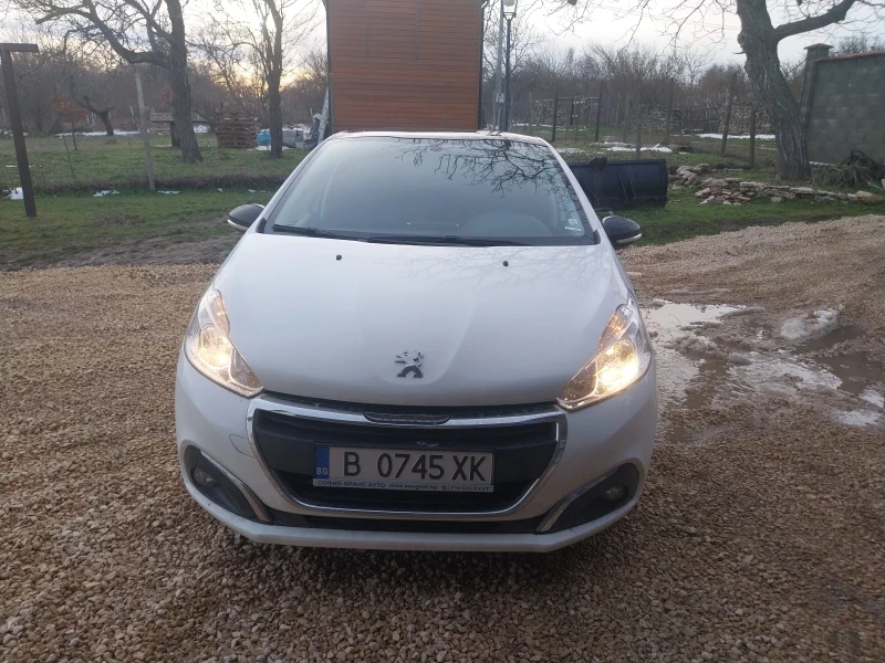Peugeot 208 - 9000 € / 17602.47 лв. - 36543036 1 | Car24.bg Peugeot 208 - 9000 € / 17602.47 лв. - 36543036 1