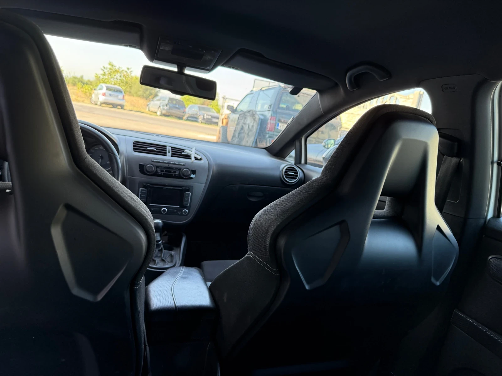 Seat Leon 2.0 turbo cupra R - изображение 4 | Auto.bg Seat Leon 2.0 turbo cupra R - изображение 4