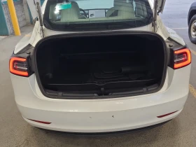 Tesla Model 3 * PERFORMANCE * АВТОКРЕДИТ БЕЗ ПЪРВОНАЧАЛНА ВНОСКА | Auto.bg — изображение 16 Tesla Model 3 * PERFORMANCE * АВТОКРЕДИТ БЕЗ ПЪРВОНАЧАЛНА ВНОСКА | Auto.bg — изображение 16