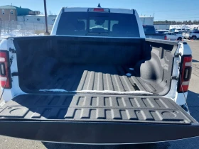 Dodge RAM 1500 SPORT 4x4 Crew Cab | 5.7 HEMI V8 | ПОДГРЕВИ - 32200 € / 62977.73 лв. - 93740985 14 | Car24.bg Dodge RAM 1500 SPORT 4x4 Crew Cab | 5.7 HEMI V8 | ПОДГРЕВИ - 32200 € / 62977.73 лв. - 93740985 14