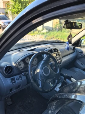 Toyota Rav4 2.0 VVTI - 111 € - 66104805 4 | Car24.bg Toyota Rav4 2.0 VVTI - 111 € - 66104805 4