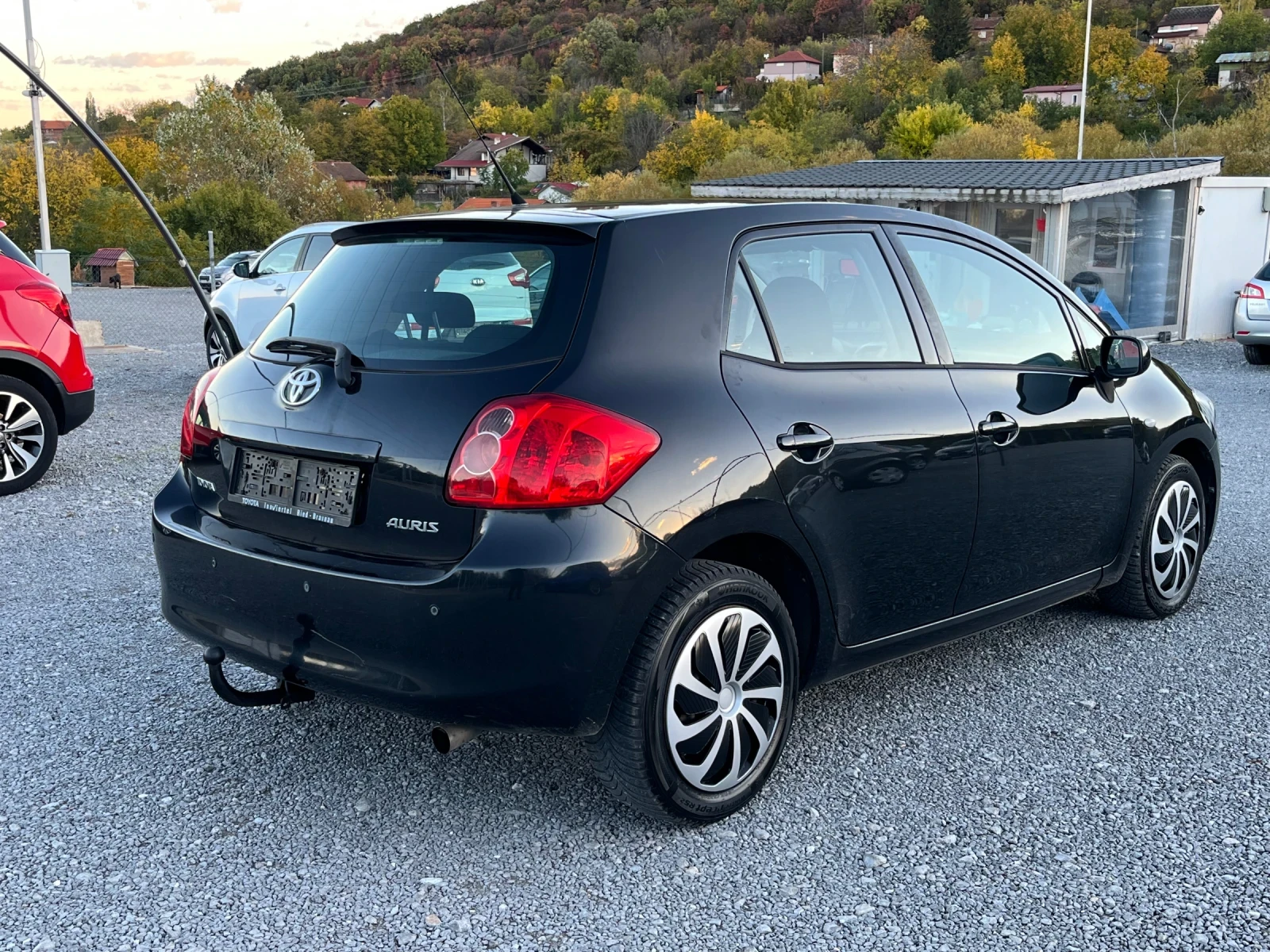 Toyota Auris 1.6 i 124k - изображение 6 | Auto.bg Toyota Auris 1.6 i 124k - изображение 6