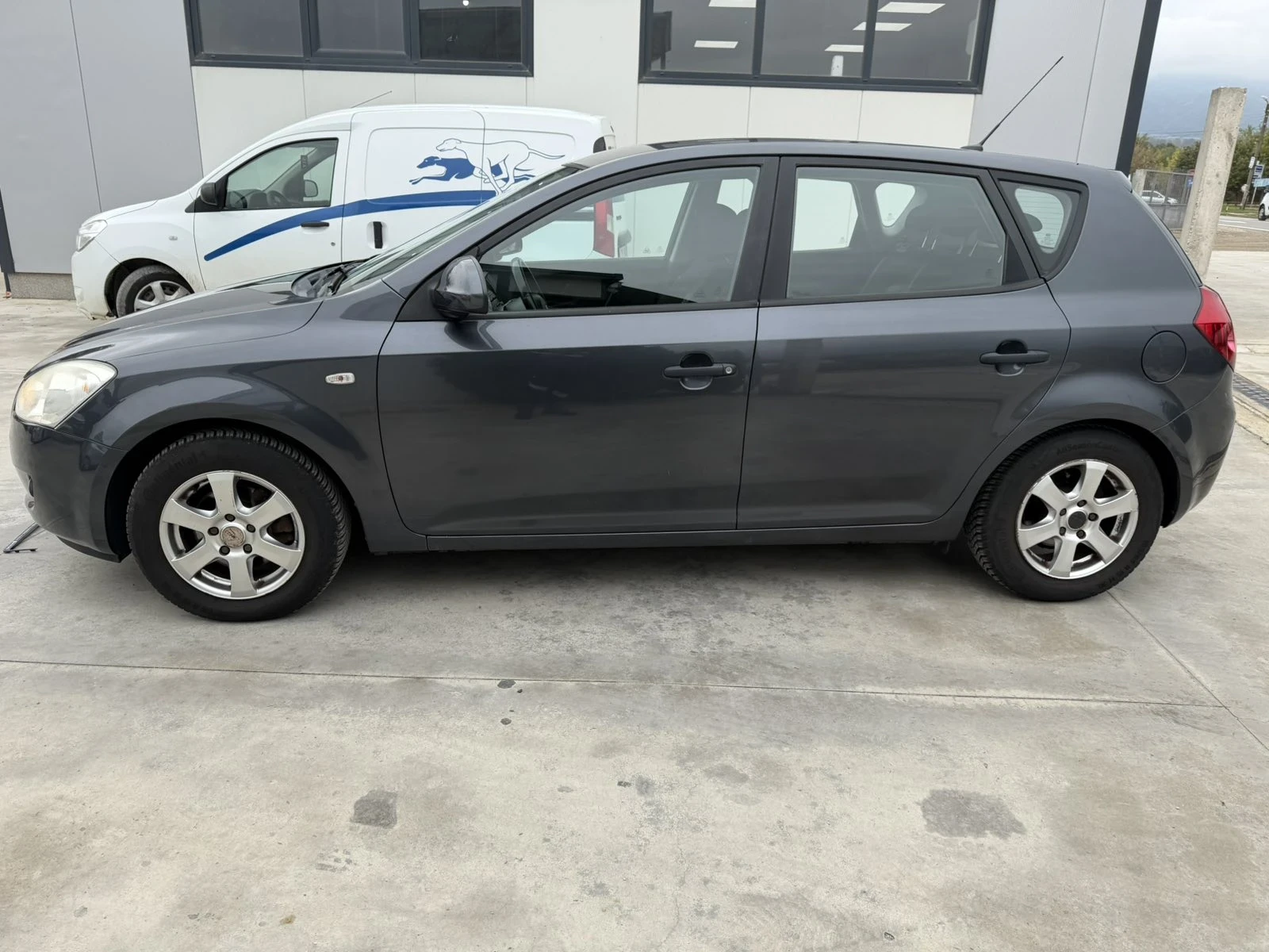 Kia Ceed  - изображение 7 | Auto.bg Kia Ceed  - изображение 7