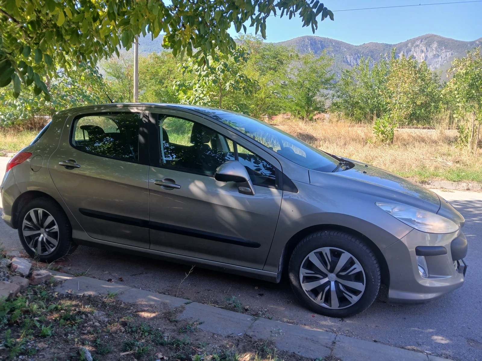 Peugeot 308 1.6 i - Пежо мотор - изображение 3 | Auto.bg Peugeot 308 1.6 i - Пежо мотор - изображение 3