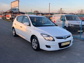 Hyundai I30 ЛИЗИНГ-ГАЗ ИНЖЕКЦИОН-НАВИГАЦИЯ-КЛИМА-ТОП - 7899 лв. / 4038.69 € - 37257703 3 | Car24.bg Hyundai I30 ЛИЗИНГ-ГАЗ ИНЖЕКЦИОН-НАВИГАЦИЯ-КЛИМА-ТОП - 7899 лв. / 4038.69 € - 37257703 3