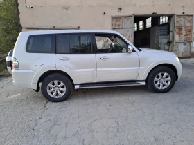 Mitsubishi Pajero 3.6 v6 Gold - 13999 € / 27379.66 лв. - 97079547 3 | Car24.bg Mitsubishi Pajero 3.6 v6 Gold - 13999 € / 27379.66 лв. - 97079547 3