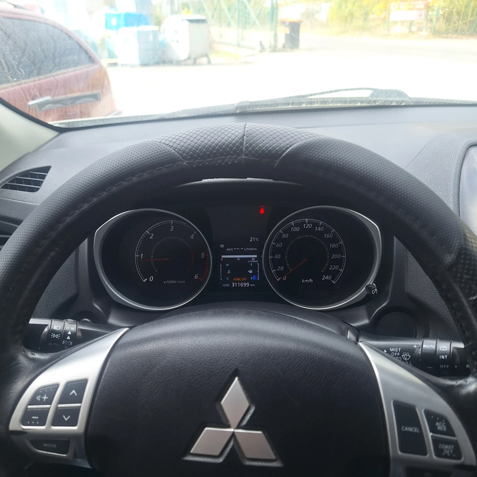 Mitsubishi ASX 1.8 D 4x4 150 к.с - изображение 5 | Auto.bg Mitsubishi ASX 1.8 D 4x4 150 к.с - изображение 5