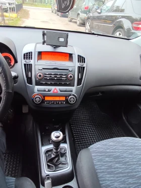 Kia Ceed Facelift!! ! * КЛИМАТРОНИК* !ТОП!! - 2500 € / 4889.57 лв. - 46297073 14 | Car24.bg Kia Ceed Facelift!! ! * КЛИМАТРОНИК* !ТОП!! - 2500 € / 4889.57 лв. - 46297073 14