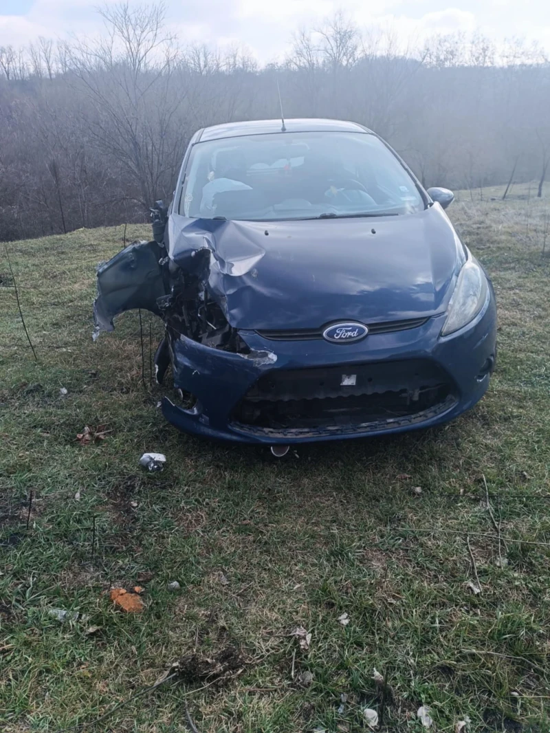Ford Fiesta 1.25 бензин - 1100 € / 2151.41 лв. - 59814821 1 | Car24.bg Ford Fiesta 1.25 бензин - 1100 € / 2151.41 лв. - 59814821 1