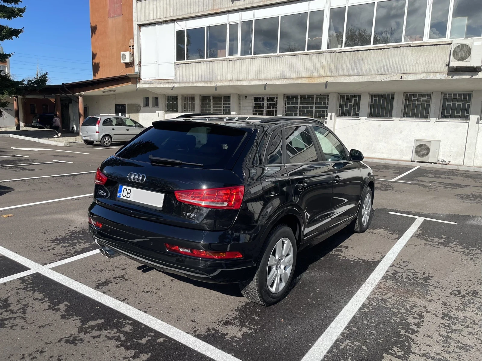 Audi Q3 1.4TFSI 50хил.км.! - изображение 4 | Auto.bg Audi Q3 1.4TFSI 50хил.км.! - изображение 4