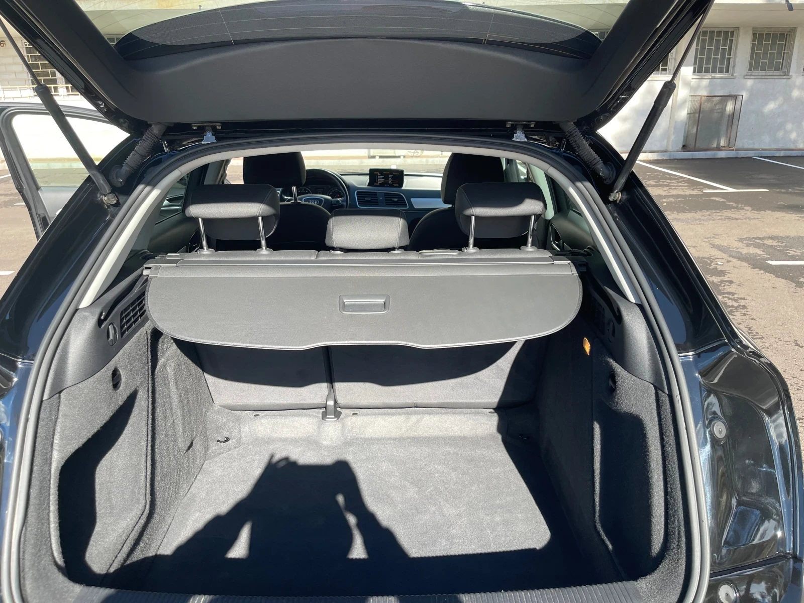 Audi Q3 1.4TFSI 50хил.км.! - изображение 8 | Auto.bg Audi Q3 1.4TFSI 50хил.км.! - изображение 8