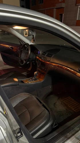 Mercedes-Benz E 270 - 2600 € - 16651706 9 | Car24.bg Mercedes-Benz E 270 - 2600 € - 16651706 9