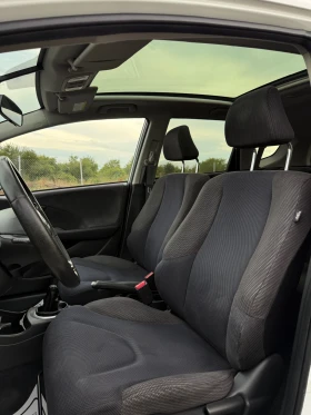 Honda Jazz 1.4 i-VTEC Швейцария 100% Реални КМ ВИДЕО ЛИЗИНГ | Auto.bg — изображение 10 Honda Jazz 1.4 i-VTEC Швейцария 100% Реални КМ ВИДЕО ЛИЗИНГ | Auto.bg — изображение 10