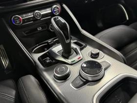 Alfa Romeo Giulia veloce, CARFAX, ЦЕНА до БГ - 30899 € - 51588494 15 | Car24.bg Alfa Romeo Giulia veloce, CARFAX, ЦЕНА до БГ - 30899 € - 51588494 15