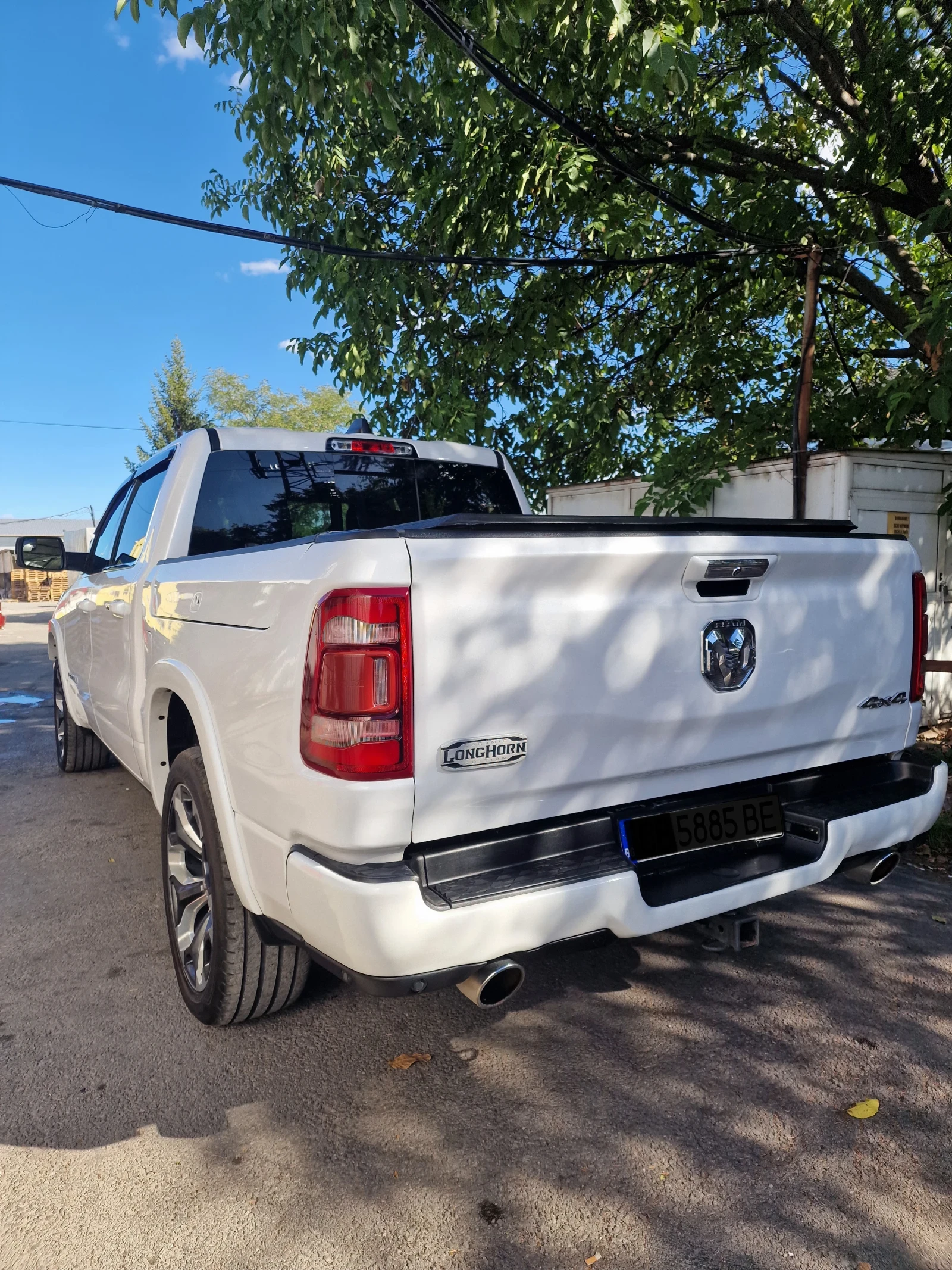 Dodge RAM 1500 5.7 HEMI e-Torque/Longhorn Laramie/LPG  - изображение 4 | Auto.bg Dodge RAM 1500 5.7 HEMI e-Torque/Longhorn Laramie/LPG  - изображение 4