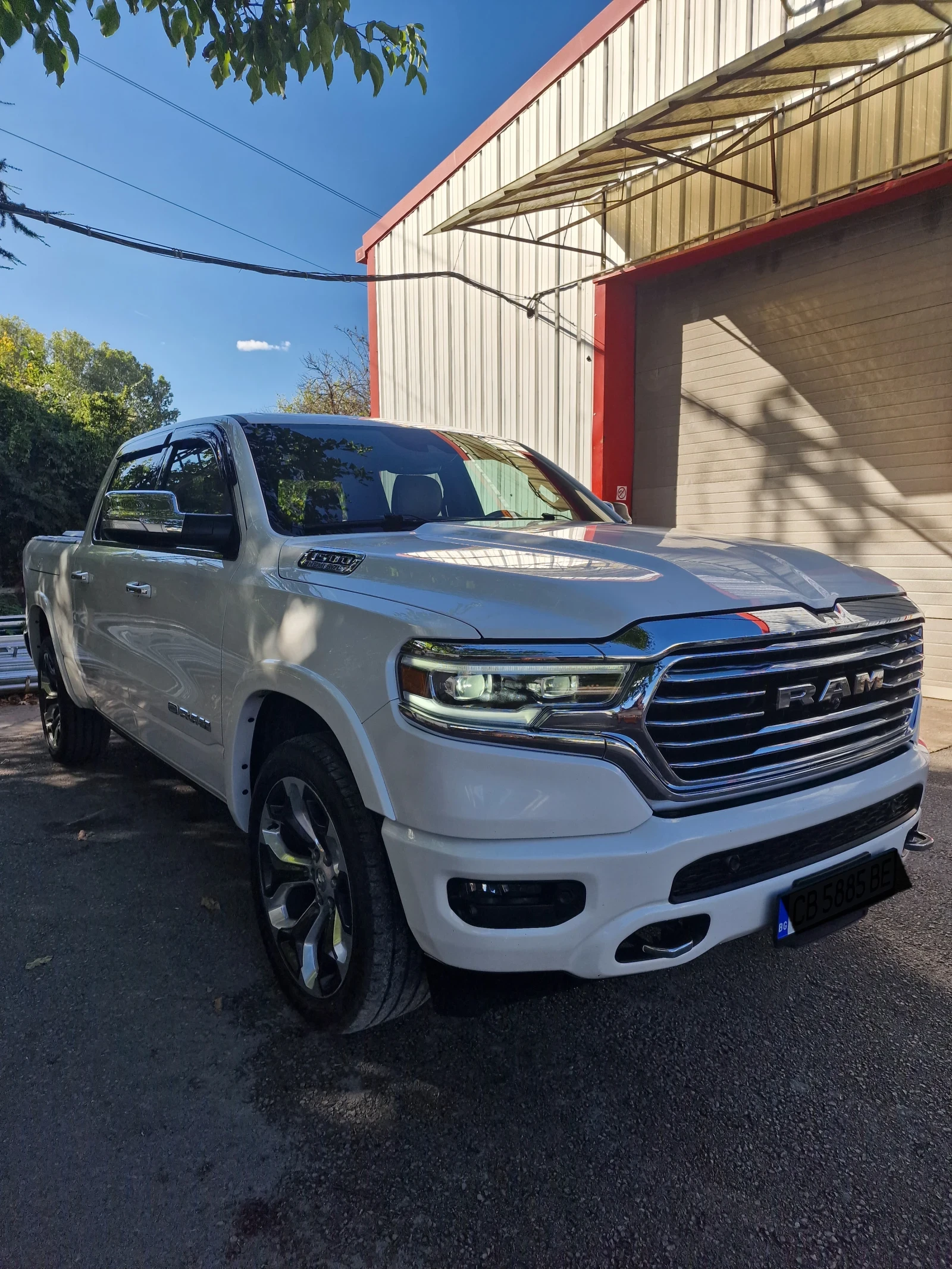 Dodge RAM 1500 5.7 HEMI e-Torque/Longhorn Laramie/LPG  - изображение 3 | Auto.bg Dodge RAM 1500 5.7 HEMI e-Torque/Longhorn Laramie/LPG  - изображение 3