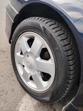 Renault Laguna - 1430 € / 2796.84 лв. - 14952185 14 | Car24.bg Renault Laguna - 1430 € / 2796.84 лв. - 14952185 14